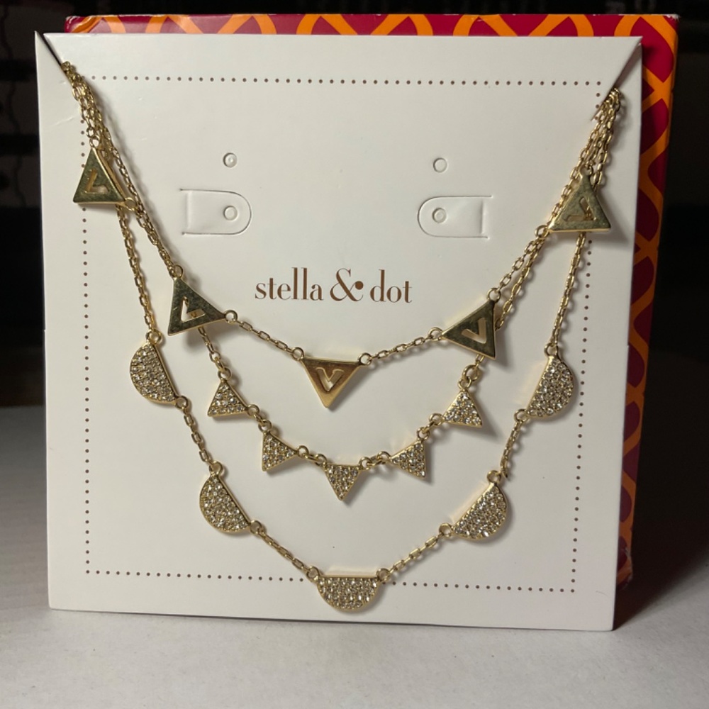 Stella & Dot Pave Chevron Gold Necklace - NIB!